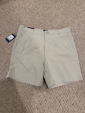 BRAND NEW Men’s Chaps Everyday Performance Dri Wear Shorts